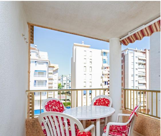 Jardin 5 Playa De Gandia - No Fiestas - Con Wifi Apartment Ngoại thất bức ảnh